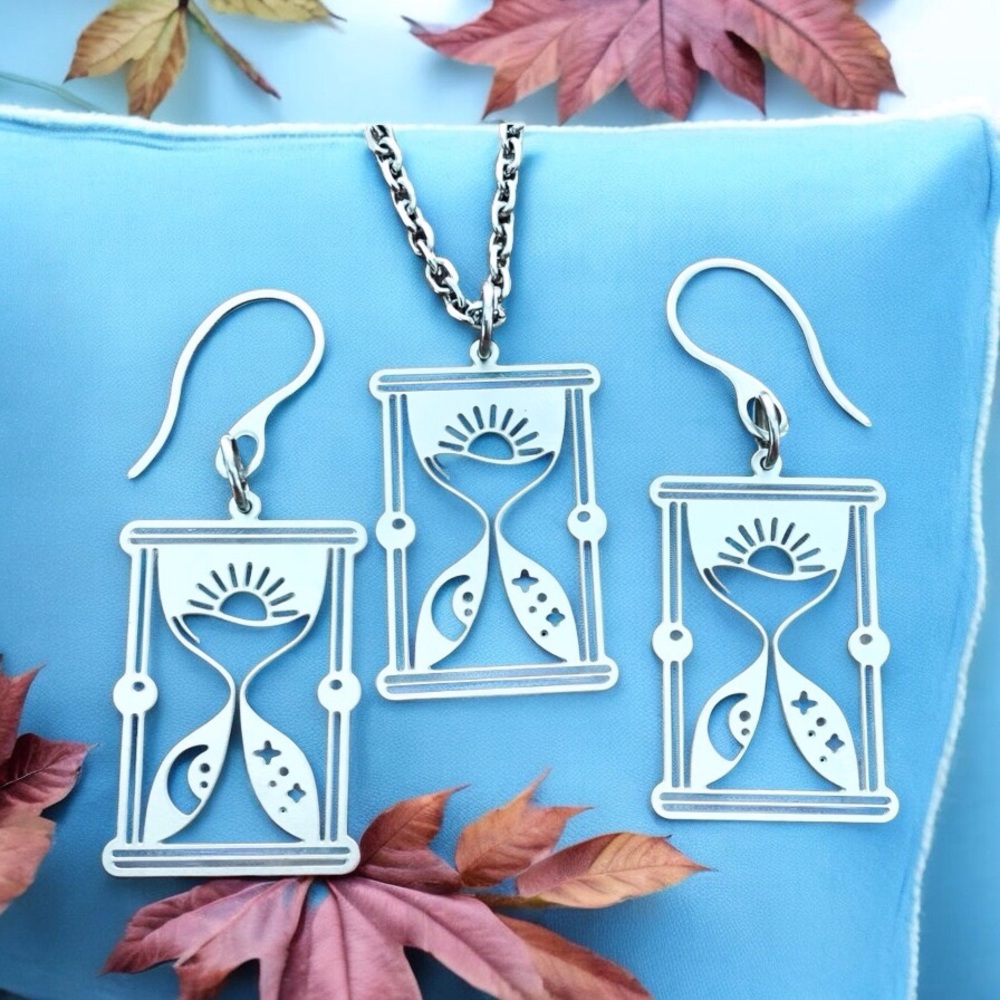 🆕 Sun Moon and Stars Laser Etched Necklace and Earrings Set Stainless Steel